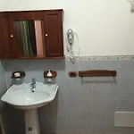 Biscari 招待所 *